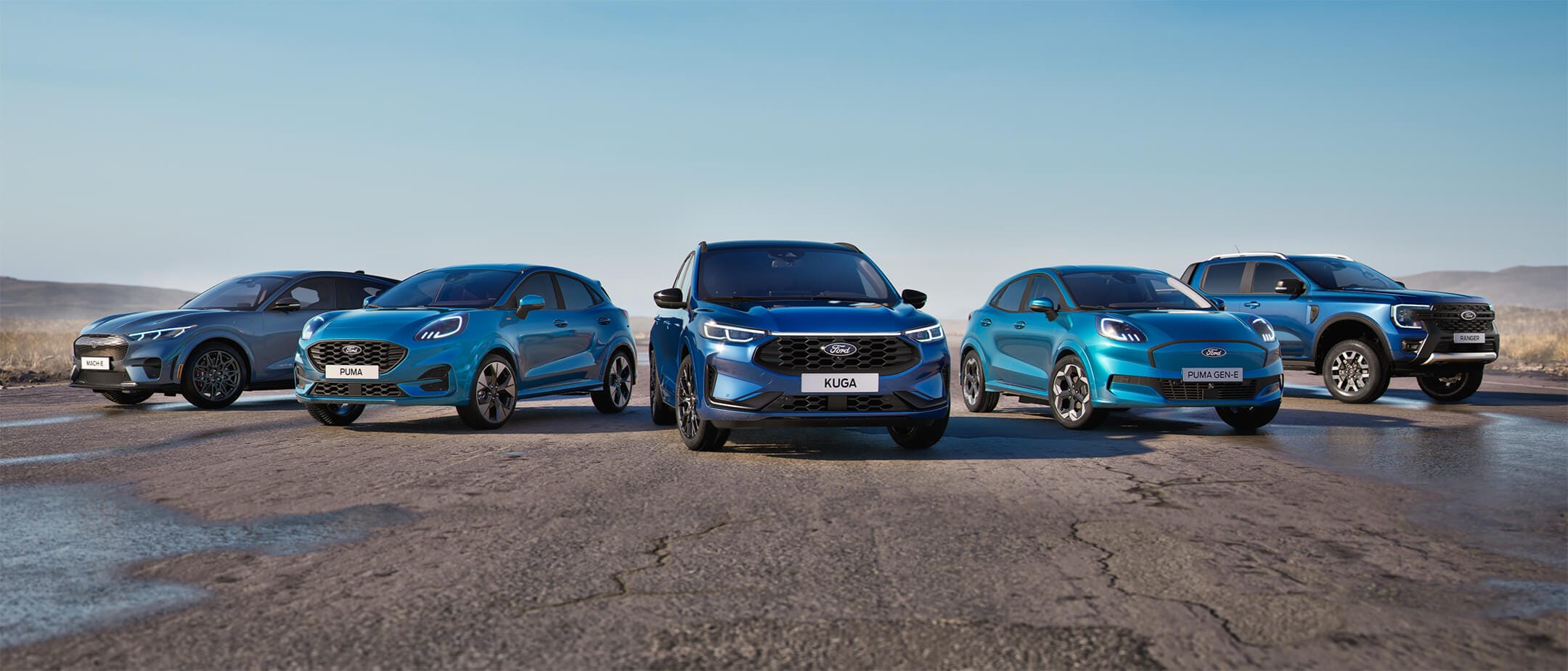 Assortiment van voertuigen met Ford BlueCruise handsfree rijden inclusief Mustang Mach-E, Puma, Kuga, Puma Gen-E en Ranger.