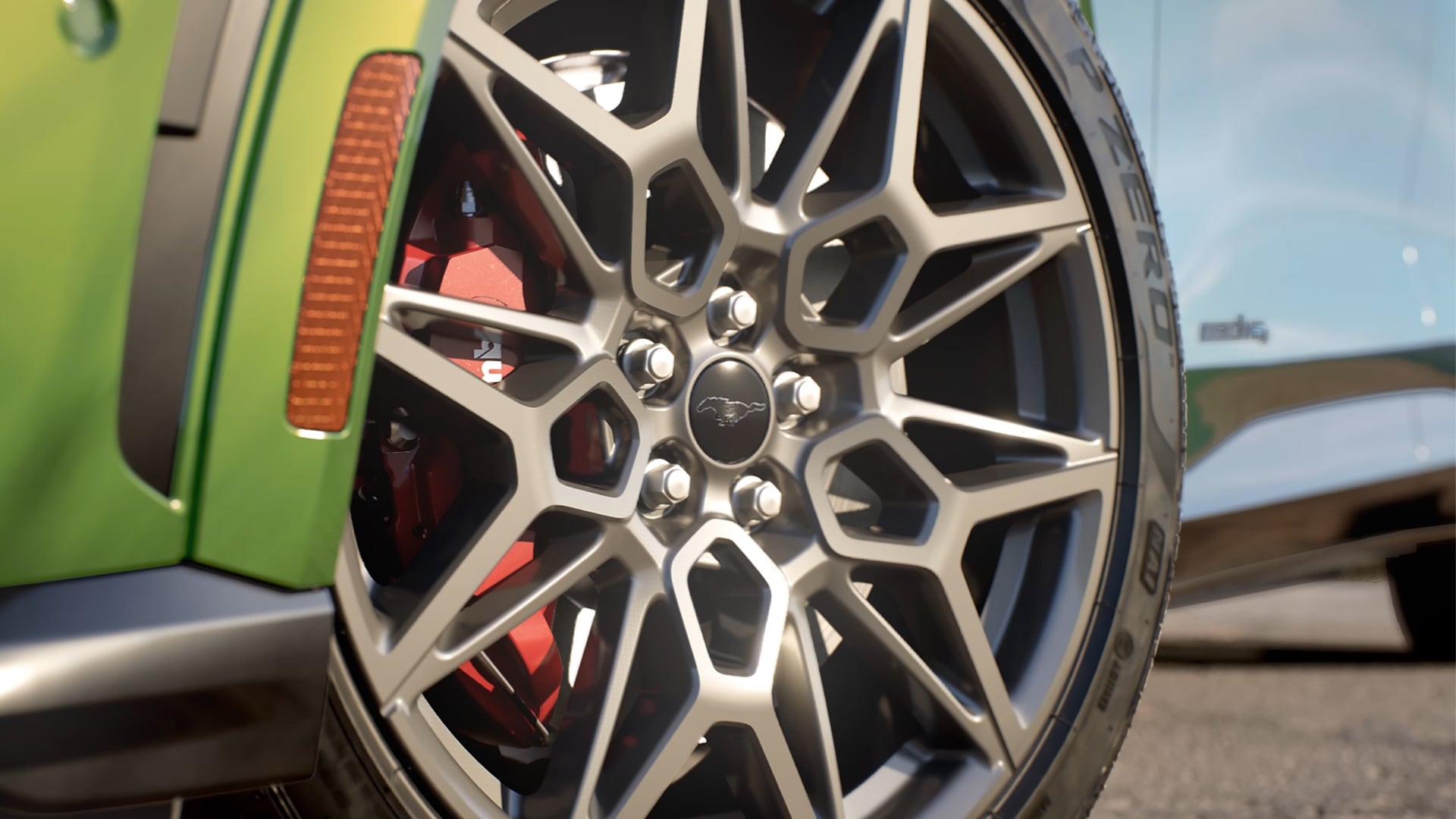 Een close-up van de Ford Mustang Mach-E met de 20" lichtmetalen velgen in Cast Aluminium Carbonized Grey.