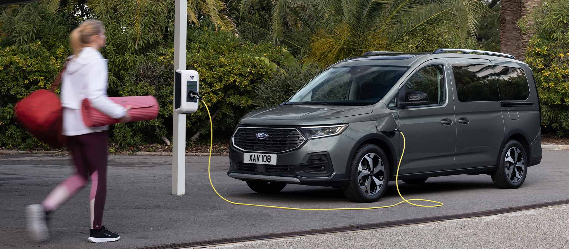 Ford Tourneo Connect vooraanzicht