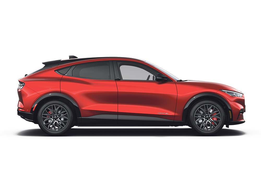 Rode Ford Mustang Mach-E, onderdeel van de Ford SUV-reeks.