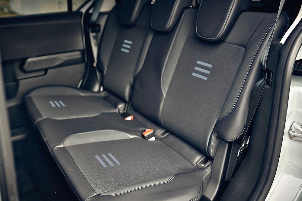 Ford E-Tourneo Courier Active achterbank