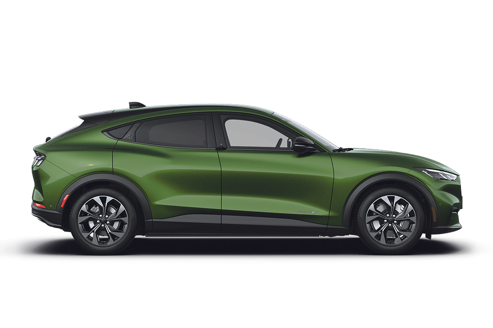 Zijaanzicht van een Ford Mustang Mach-E