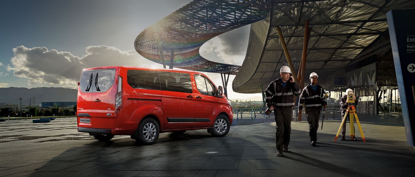 Ford Transit Custom Red