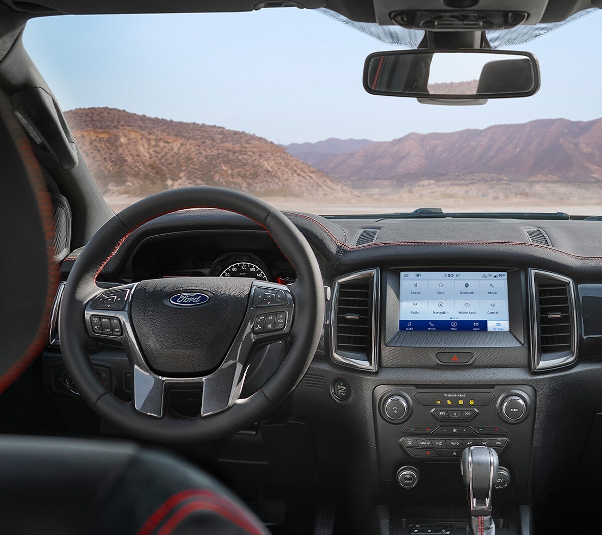 Ranger Stormtrak interieur