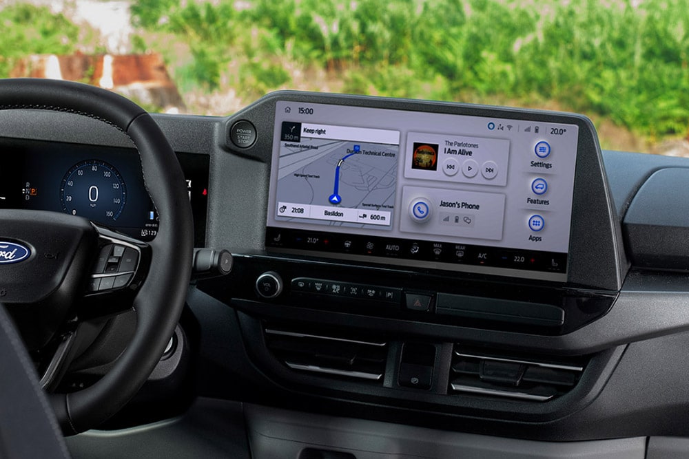 13" touchscreen met het SYNC™ 4-dashboard in de Ford Transit Custom Nugget. 