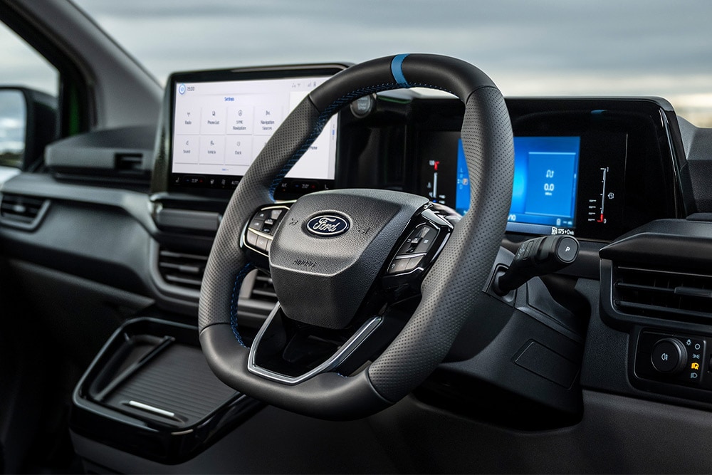 Binnenaanzicht van een Ford Transit Custom MS-RT.