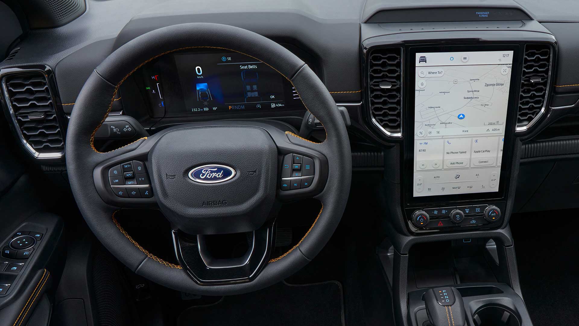 Binnenaanzicht met het stuur van de Ford Ranger en het centraal 12" touchscreen van het SYNC™ 4-systeem.