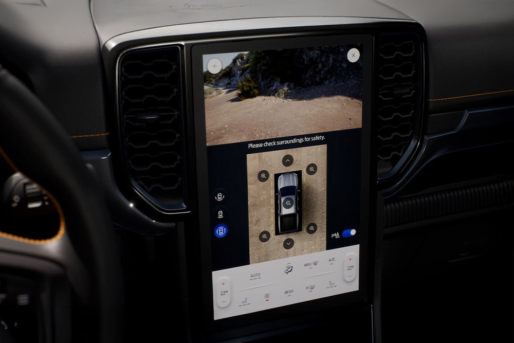 12" touchscreen van het SYNC™ 4-systeem in de Ford Ranger met 360°-camerafunctionaliteit.
