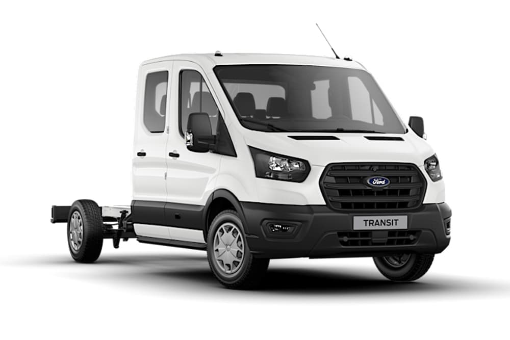 Witte Ford Transit Chassis Trend bestelwagen op een witte achtergrond.