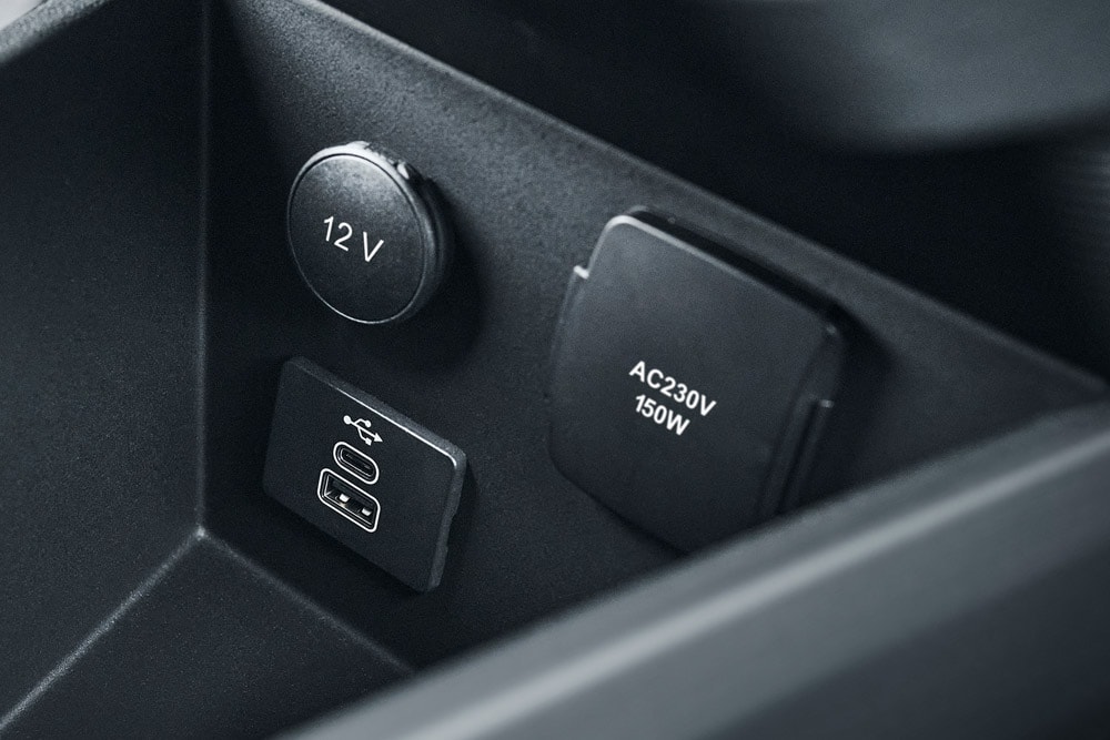 Ford E-Transit Courier USB-poorten