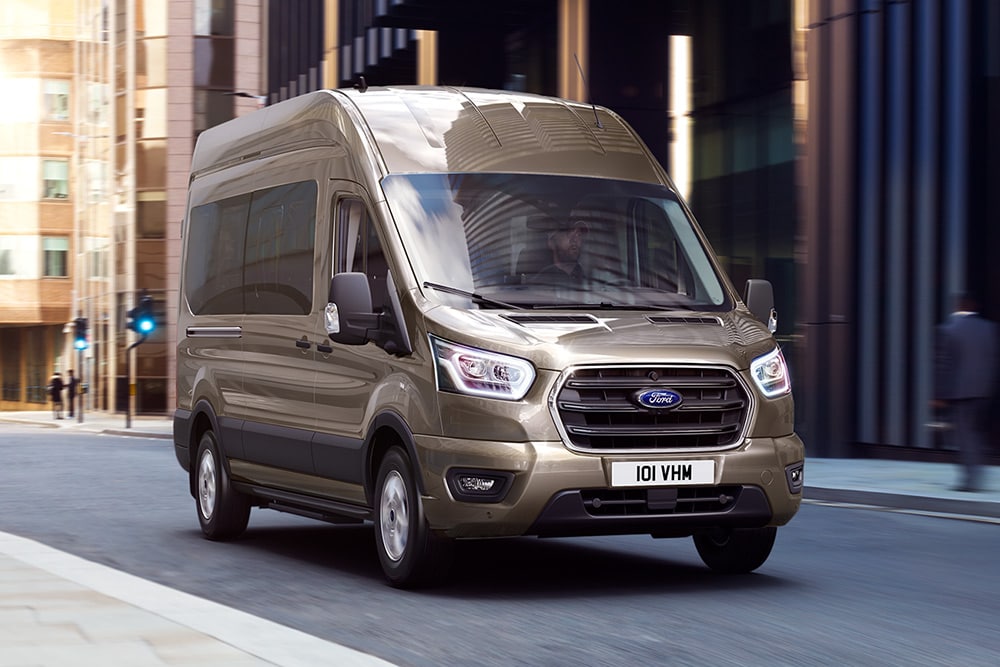 VIDEO - Voordelen van Ford Pro software getoond, met nadruk op de kenmerken en toepassingen van de volledig elektrische E-Transit.